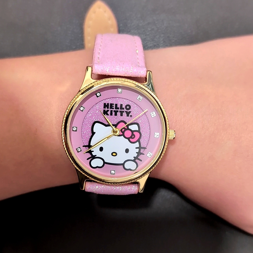 🎉Host Pick‼️ 😻 Hello Kitty Wrist Watch